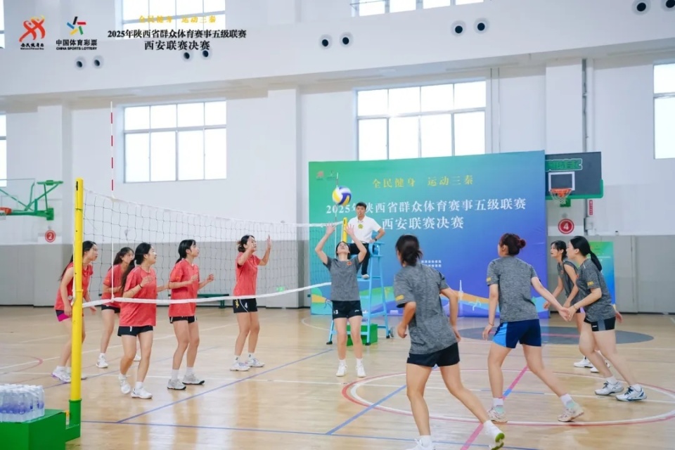 在欢快的音, 跳绳 在欢快的音, 跳绳