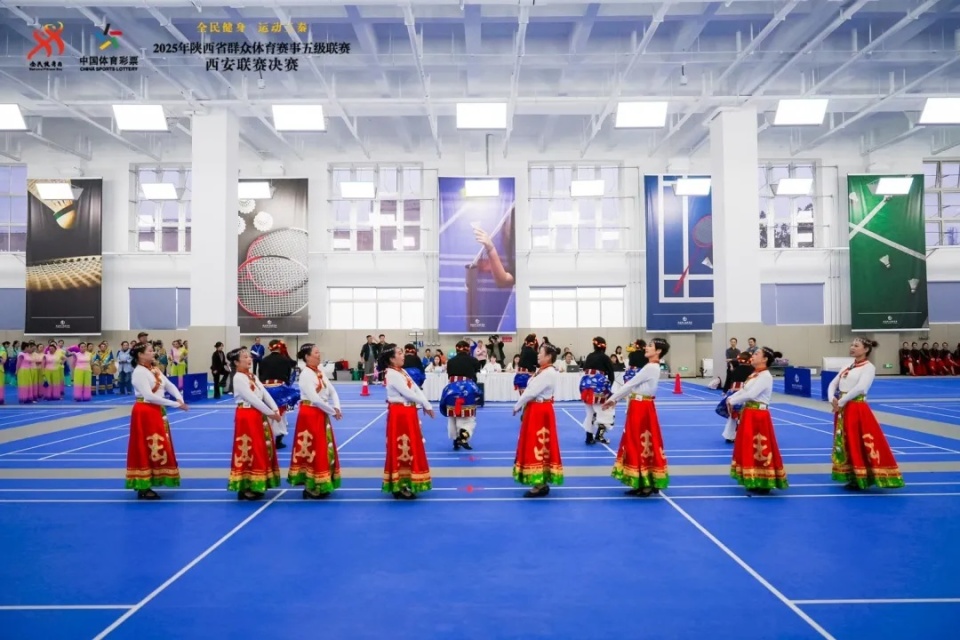 选手们精神, 羽毛球, 转换引得观 选手们精神, 羽毛球, 转换引得观