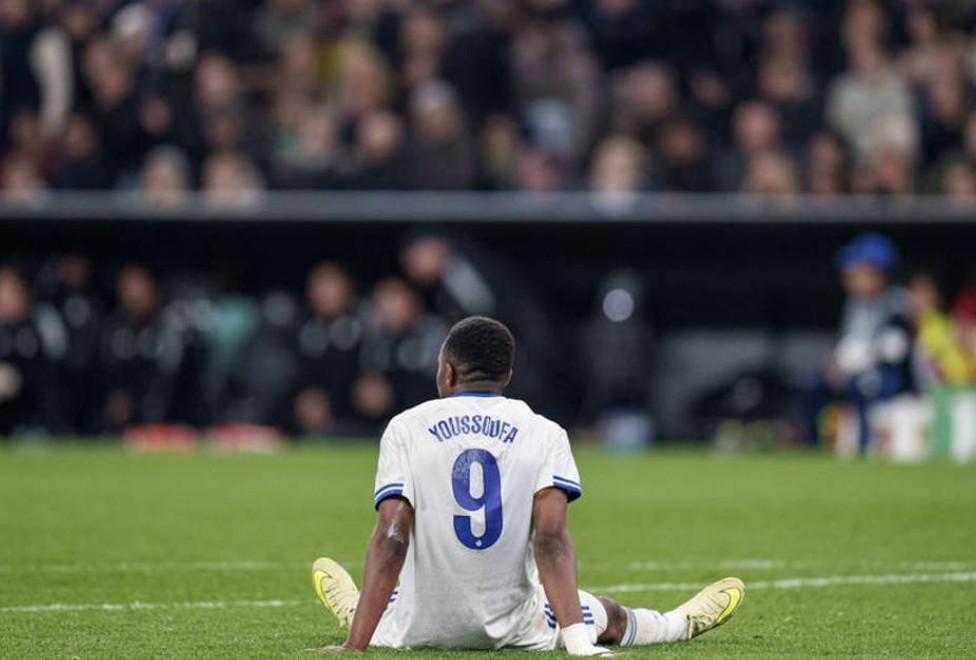 外将球碰向, icg 外将球碰向, icg